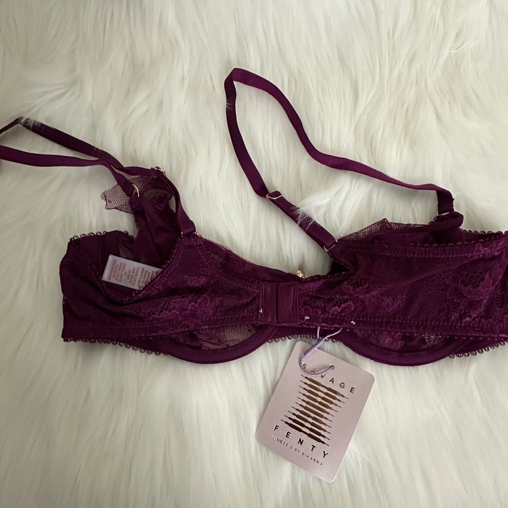 🆕 Savage X Fenty Plum Purple Lace Unlined Bra - Size: 34B - Picture 4 of 7